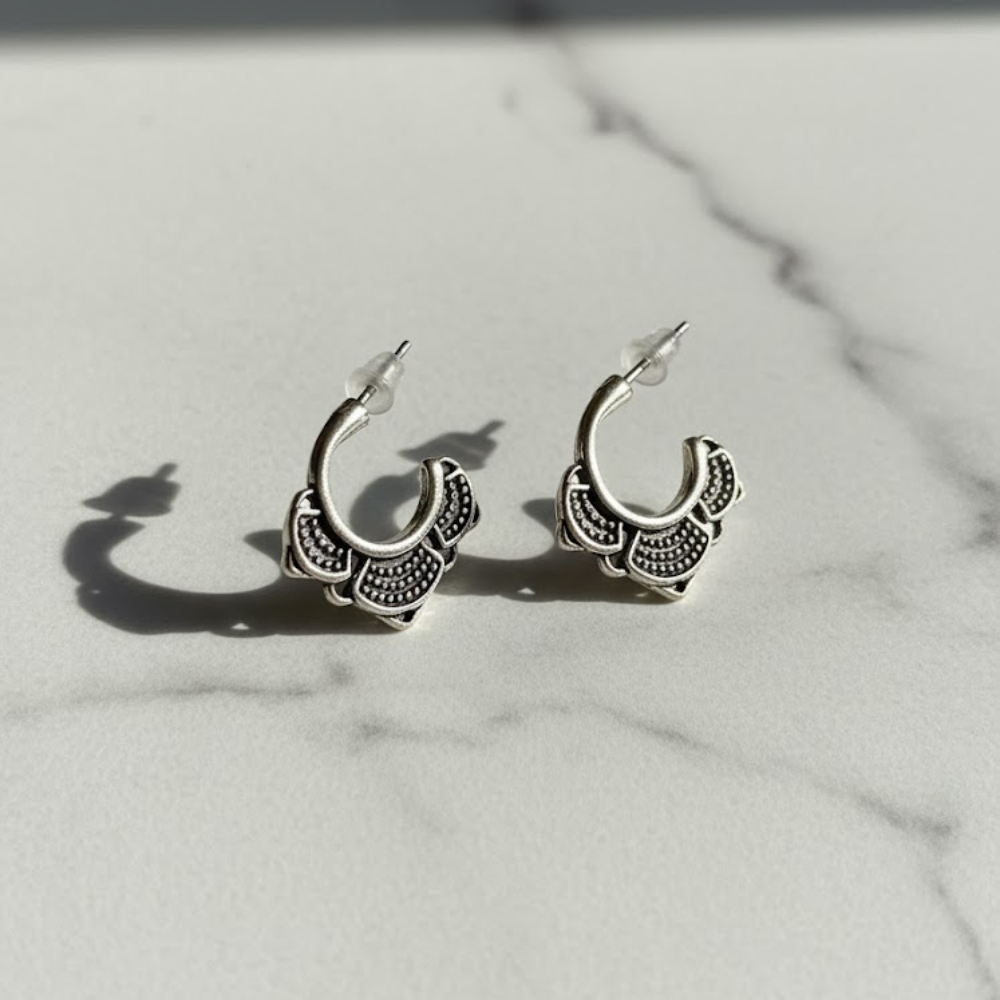 Luna Studs