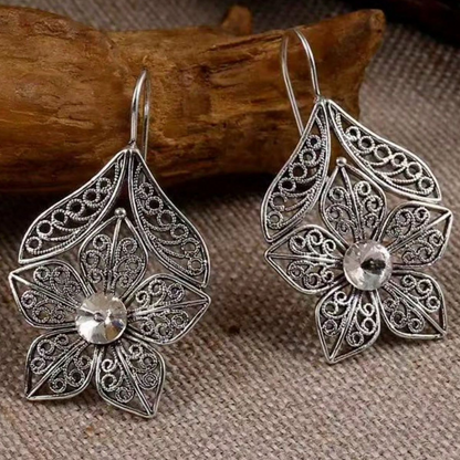 Hollow Floral Drop
