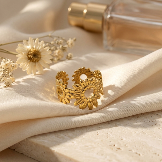 Flora Luxe Ring