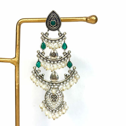 Mehrbaan jhumka Green