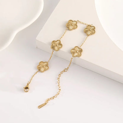 Clover bracelet