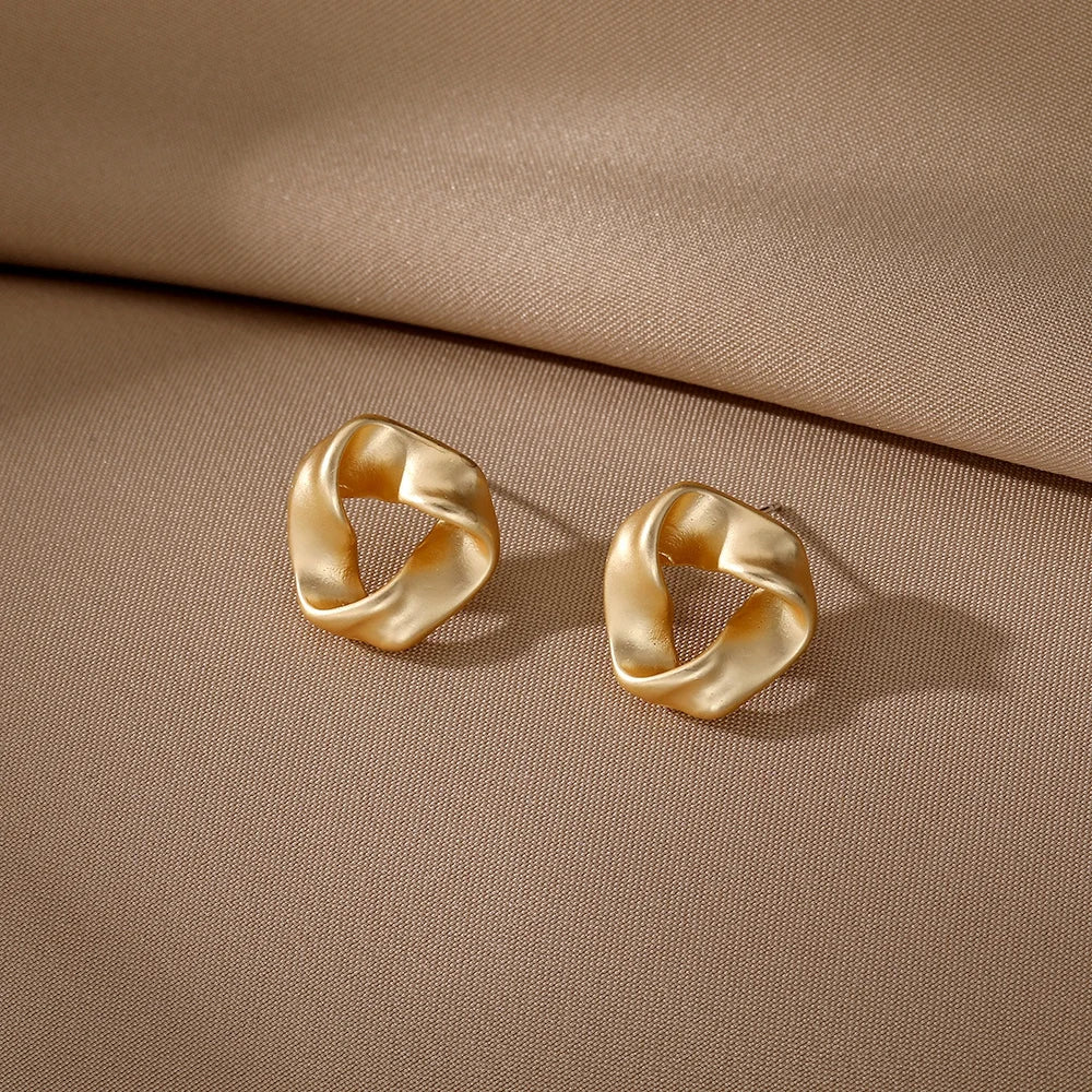 Twist Studs